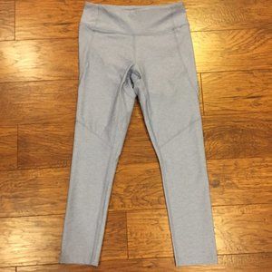 OUTDOOR VOICES 7/8 PURPLE LEGGINGS